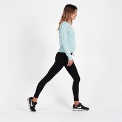 Daydream Crew | Glacier Heather -Vuori Clothing Store VW133HGL 3