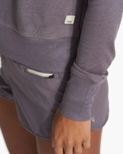 Daydream Crew | Sawyer Heather -Vuori Clothing Store VW133HSW FA23 M ECOMM TOPS DETAIL 3