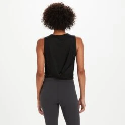 Lizette Crop | Black 6 Lizette Crop | Black -Vuori Clothing Store VW148BLK 3