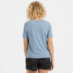 Coast Tee | Cloud 5 Coast Tee | Cloud -Vuori Clothing Store VW156CLD 3