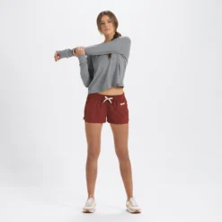 Long-Sleeve Pose Tee | Medium Heather Grey -Vuori Clothing Store VW164MHG new4