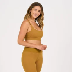 Mindset Bra | Dark Golden -Vuori Clothing Store VW186DGL 2 e8b9f55c 143f 4008 9f53 0276451a3a10