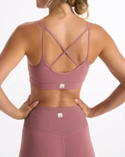 Mindset Bra | Marsala -Vuori Clothing Store VW186MAR SP23 W ECOMM SPORTSBRAS DETAIL 03122 1x1 e677976a 3104 44a2 b94f 73e7dd7805fd