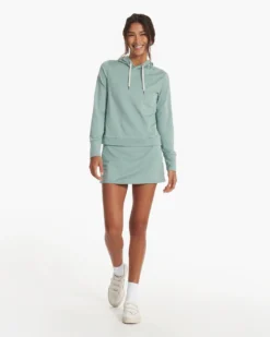 Halo Essential Hoodie | Celery Heather -Vuori Clothing Store VW226HLE SP23 W ECOMM FLEECE FULL 1260 1x1 71993ab7 2d16 49d9 bf28 f7e0219319d8