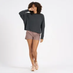 Sunnyside Crew | Charcoal -Vuori Clothing Store VW242CCL 4