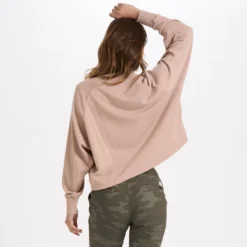 Sunnyside Crew | Dogwood 7 Sunnyside Crew | Dogwood -Vuori Clothing Store VW242DWD 3 851637fa 4eae 453e 9e34 9a56e155d385