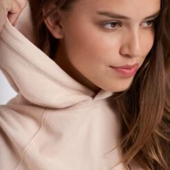 Sunnyside Hoodie | Alabaster -Vuori Clothing Store VW261ABR 0775 d041865d 196b 469e 989c 1d8f363833c3