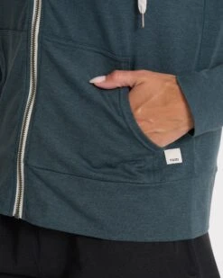 Halo Performance Hoodie 2.0 | Stone Heather 8 Halo Performance Hoodie 2.0 | Stone Heather -Vuori Clothing Store VW268HSO SP23 W ECOMM FLEECE DETAIL 1624 1x1 ae833ab4 40f1 4709 874e 43f641291bcf