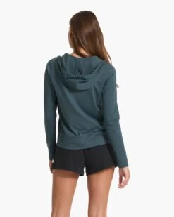 Halo Performance Hoodie 2.0 | Stone Heather 9 Halo Performance Hoodie 2.0 | Stone Heather -Vuori Clothing Store VW268HSO SP23 W ECOMM FLEECE TOP 1608 1x1 e7fcb4ae 345a 4617 b4a3 cc4f9fdf34c0