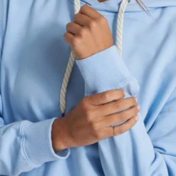 Laguna Hoodie | Oxford 17 Laguna Hoodie | Oxford -Vuori Clothing Store VW271OXF 0092 retouch