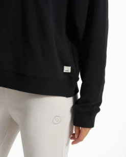 Sedona Crew | Black 11 Sedona Crew | Black -Vuori Clothing Store VW278BLK SP23 W ECOMM FLEECE DETAIL 2418 1x1 d169f81d a7bc 42c8 819d 971492e4b9e0