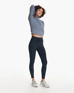 Studio Half Zip | Light Azure -Vuori Clothing Store VW287LAZ FA23 W ECOMM fleece FULL ALT 6