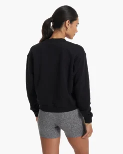 Sedona V Neck | Black 10 Sedona V Neck | Black -Vuori Clothing Store VW292BLK SP23 W ECOMM FLEECE 3316 TOP 1x1 3c5f6fd7 ae76 4a96 899a eb3c359fbb59