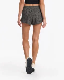 Clementine Short 2.0 | Elm Dots -Vuori Clothing Store VW3000DEL 07165 COLOR CORRECTED