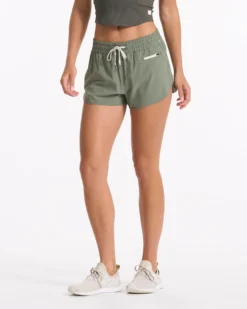 Clementine Short 2.0 | Pistachio