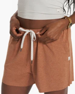 Boyfriend Short | Palo Santo Heather 9 Boyfriend Short | Palo Santo Heather -Vuori Clothing Store VW3007HPS SP23 W ECOMM SHORTS 0327 DETAIL 1x1 014a6b11 f441 4212 94f0 bc82ef705e21