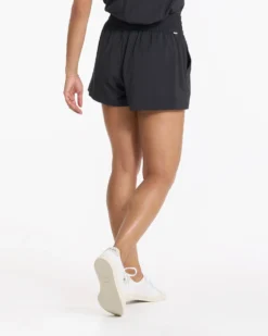 Villa Short | Black 9 Villa Short | Black -Vuori Clothing Store VW3015BLK 4812 BOTTOM