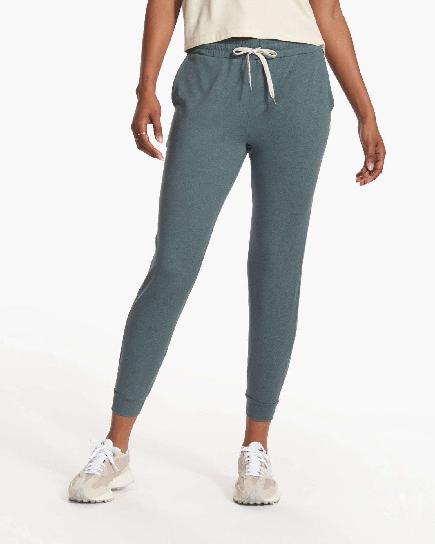 Performance Jogger - Long | Lake Heather 2 Performance Jogger - Long | Lake Heather - Image 2