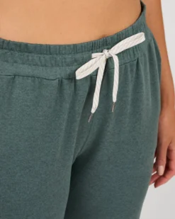 Performance Jogger | Kelp Heather 7 Performance Jogger | Kelp Heather -Vuori Clothing Store VW303HKE 5 f011f15b 772a 4667 b3e7 21aa92afb381