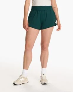 Micro Mesh Short | Grass -Vuori Clothing Store VW3054GRS SP24 W ECOMM SHORTS FRONT BOTTOMS 1