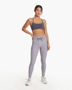Daily Legging | Azure Mini Samba -Vuori Clothing Store VW323ASA SP23 W ECOMM PANTS FULL 3505 1x1 95c73db0 f70d 4c74 8921 62207b26a562