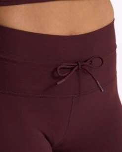 Daily Legging | Ruby -Vuori Clothing Store VW323RUB 0365