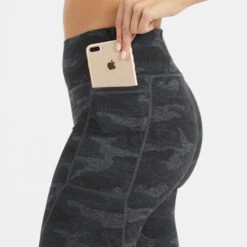 Elevation Performance Legging | Black Camo -Vuori Clothing Store VW325BCM 5