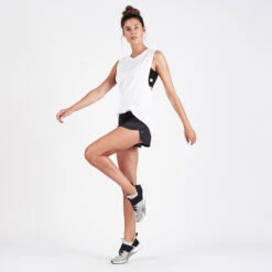 Omni Performance Short | Black Micro Dot -Vuori Clothing Store VW333.01BMD 2