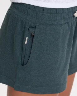 Halo Performance Short | Stone Heather -Vuori Clothing Store VW339HSO SP23 W ECOMM SHORTS DETAIL 1008 1x1 75c8e956 544e 4689 9138 2d48a95d0628