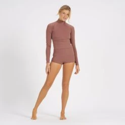 Seascape Shorty | Terracotta -Vuori Clothing Store VW363TER 4