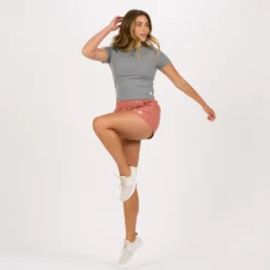 Pose Fitted Tee | Medium Heather Grey 13 Pose Fitted Tee | Medium Heather Grey -Vuori Clothing Store VW367CIN 3112 49099c99 b754 4a87 ac4a fb1fa09aebe2