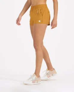 Dash Short | Dark Golden