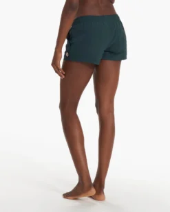 Sunwashed Short | Beryl -Vuori Clothing Store VW369BER SP23 W ECOMM SHORTS 1840 BOTTOM 1x1 89122a94 84eb 4c2d 9fe3 138ed1dc7184