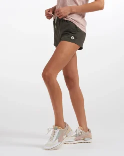 Sunwashed Short | Oregano -Vuori Clothing Store VW369ORE 3