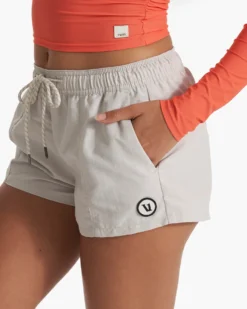 Sunwashed Short | Suede -Vuori Clothing Store VW369SUE SP23 W ECOMM SHORTS 3827 FULL 1x1 a7f2ecfa d1af 4e16 8e38 46cfa2df0383