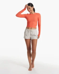 Sunwashed Short | Suede -Vuori Clothing Store VW369SUE SP23 W ECOMM SHORTS 3870 DETAIL 1x1 b4b57313 468c 48cc 9afe d50191a11029