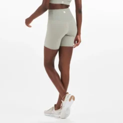 Rib Studio Short | Eucalyptus -Vuori Clothing Store VW376EUC 01904