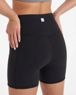 Studio Pocket Short | Black -Vuori Clothing Store VW390BLK 7873