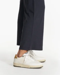 Falls Jumpsuit | Midnight Heather -Vuori Clothing Store VW4004HMD FA23 W ECOMM PANTS DETAIL 6 re touched