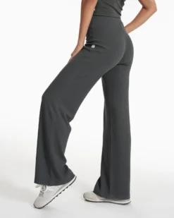 Bayview Thermal Wideleg | Shale 9 Bayview Thermal Wideleg | Shale -Vuori Clothing Store VW4005SHA SP23 W ECOMM PANTS 1068 BOTTOMS 1x1 f4d02b85 db2d 40cb 8fee ed606106a3ce