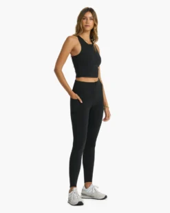Granite Heathered Legging | Black Heather -Vuori Clothing Store VW4016HBK SP23 W ECOMM BOTTOMS 0313 1X1 77f68e46 0c48 4769 85fd a3cf36a62af5