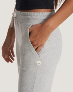 Halo Straight Leg | Pale Grey Heather -Vuori Clothing Store VW4017PHG SP23 W ECOMM PANTS DETAIL 0286 1x1 2324c992 46d1 4587 9fbf 9c603a68b08e