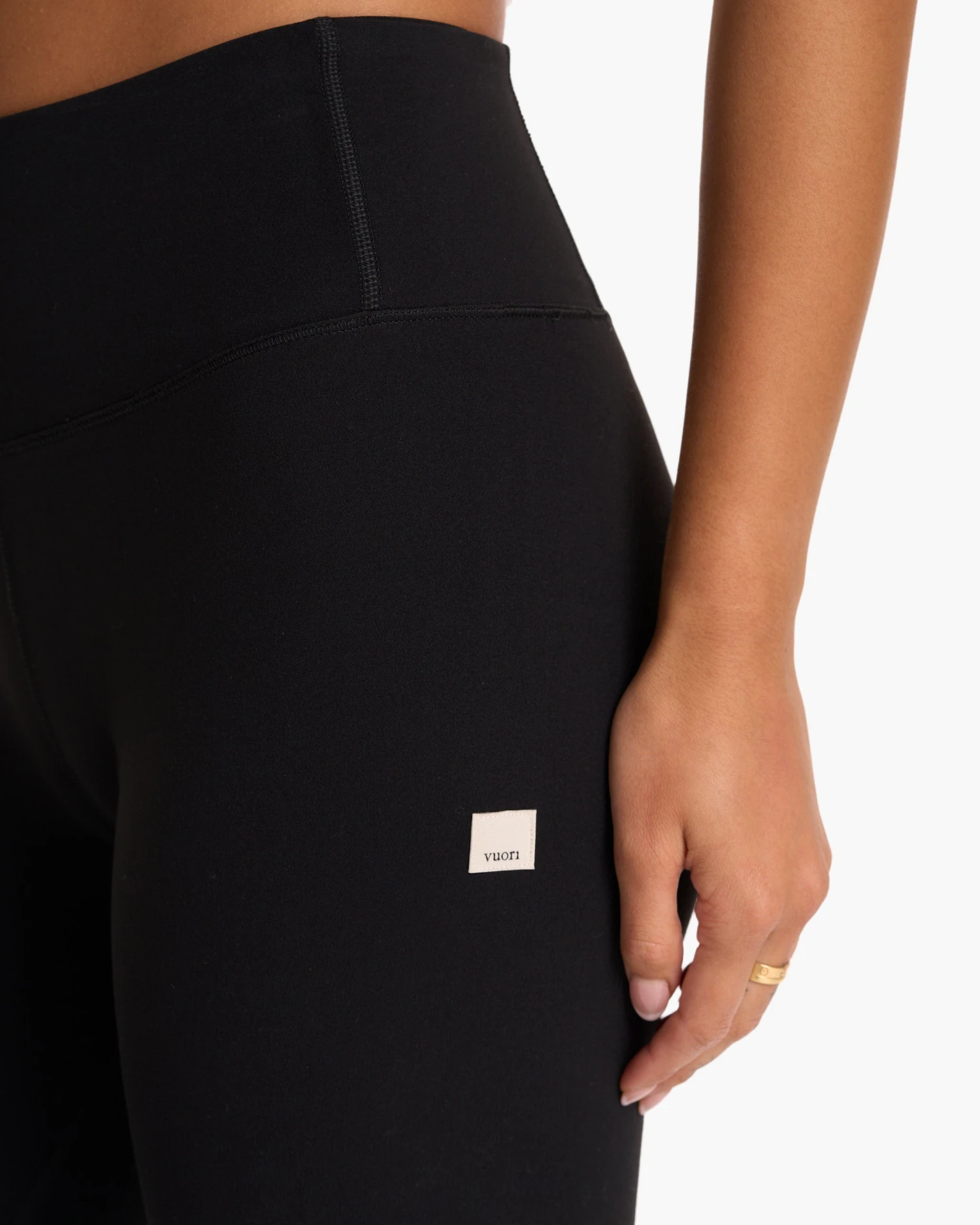 Vuori AllTheFeels™ Legging - Short | Black 4 Vuori AllTheFeels™ Legging - Short | Black - Image 4