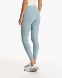 Vuori AllTheFeels™ Legging | Ether 9 Vuori AllTheFeels™ Legging | Ether -Vuori Clothing Store VW4018ETH FA23 W ECOMM PANTS BACK BOTTOMS 5