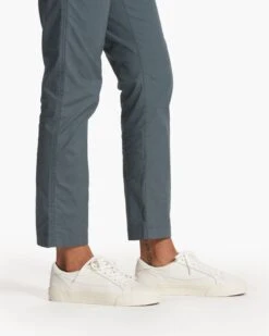 Womens Ripstop Pant | Lake 10 Womens Ripstop Pant | Lake -Vuori Clothing Store VW401LAK FA23 W ECOMM PANTS DETAIL 7