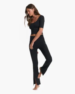 Lux Rib Split Bootcut | Black -Vuori Clothing Store VW4042BLK SP23 W ECOMM FULL 6881 1x1 1027e08c d405 4cff 8166 37bcd9f23ec3