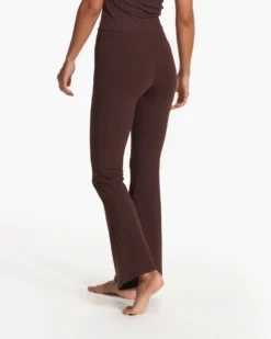 Studio Flare | Mahogany -Vuori Clothing Store VW4043MAH FA23 W ECOMM PANTS BACK BOTTOMS 6