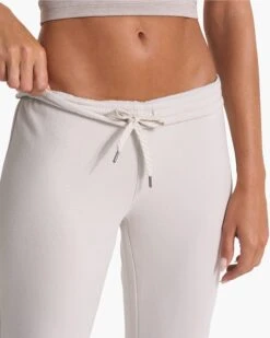 Sedona Wideleg Sweatpant | Salt -Vuori Clothing Store VW4044SAL FA22 W ECOMM DETAIL 7966copy DETAIL