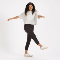 Miles Ankle Pant | Dark Cherry 7 Miles Ankle Pant | Dark Cherry -Vuori Clothing Store VW404DCH 5 7350be41 49b9 414c ac34 245faa5e096a