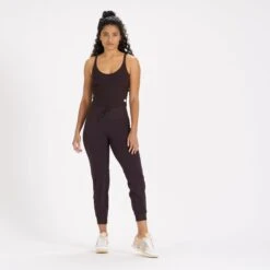 Daily Jogger | Dark Cherry -Vuori Clothing Store VW418DCH 4 b3f046d1 a7c6 4b1f 840f 5f2d9576aeda